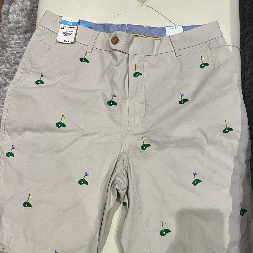 J McLaughlin men’s shorts 33. Khaki with golf print